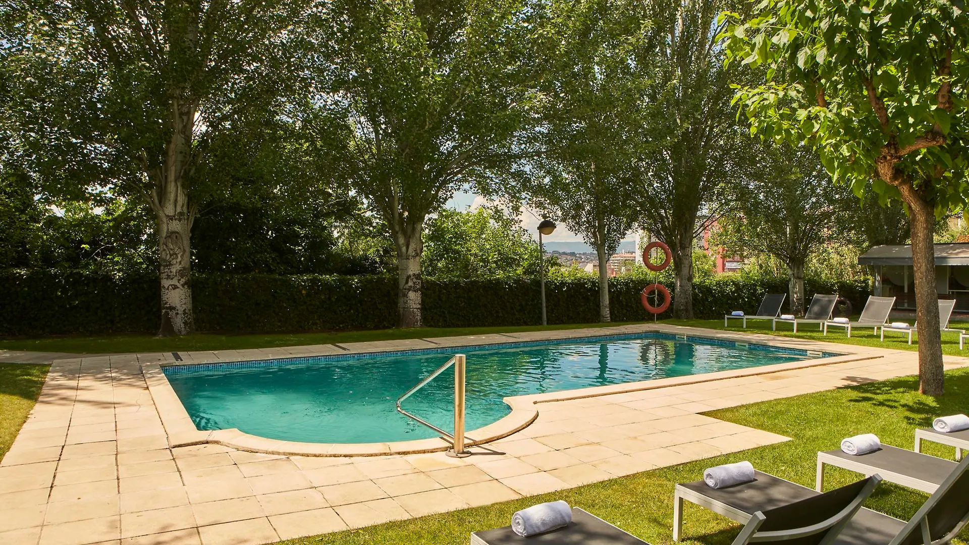 Hotel Ciutat De Granollers 4*,