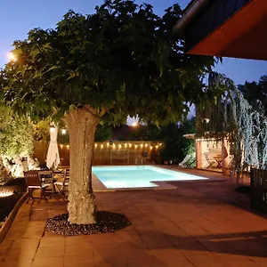 El Cedre Blau Vivienda Con Piscina En Granollers